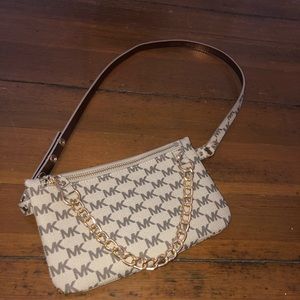 Micheal Kors Belt with Bag Fanny Pack